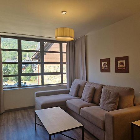 Eth Palai Aparthotel Веля Екстериор снимка