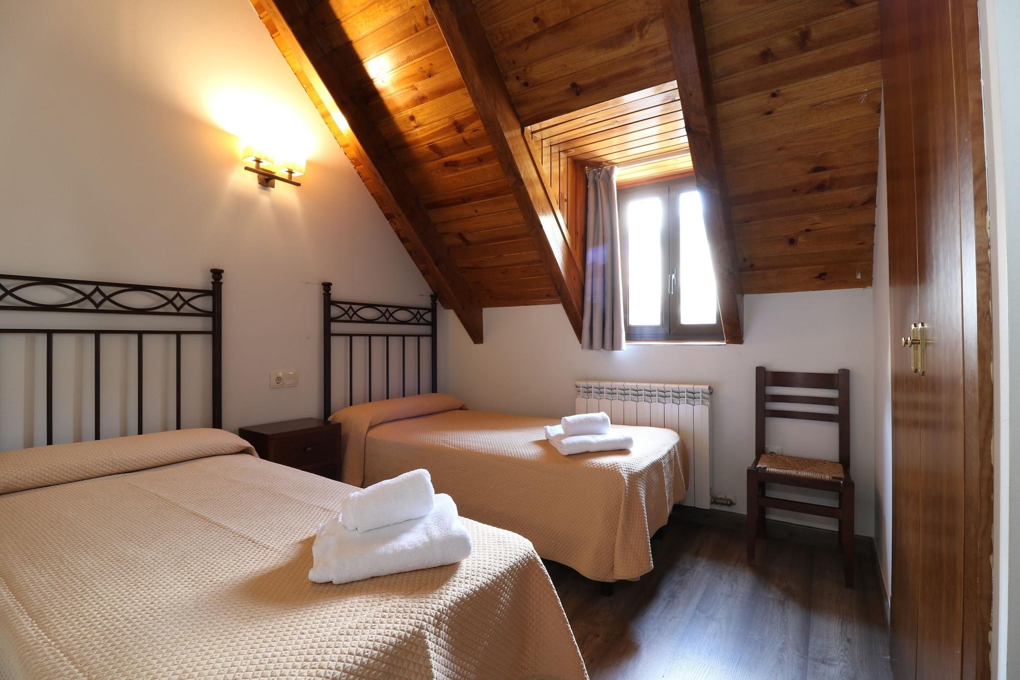 Eth Palai Aparthotel Веля Екстериор снимка