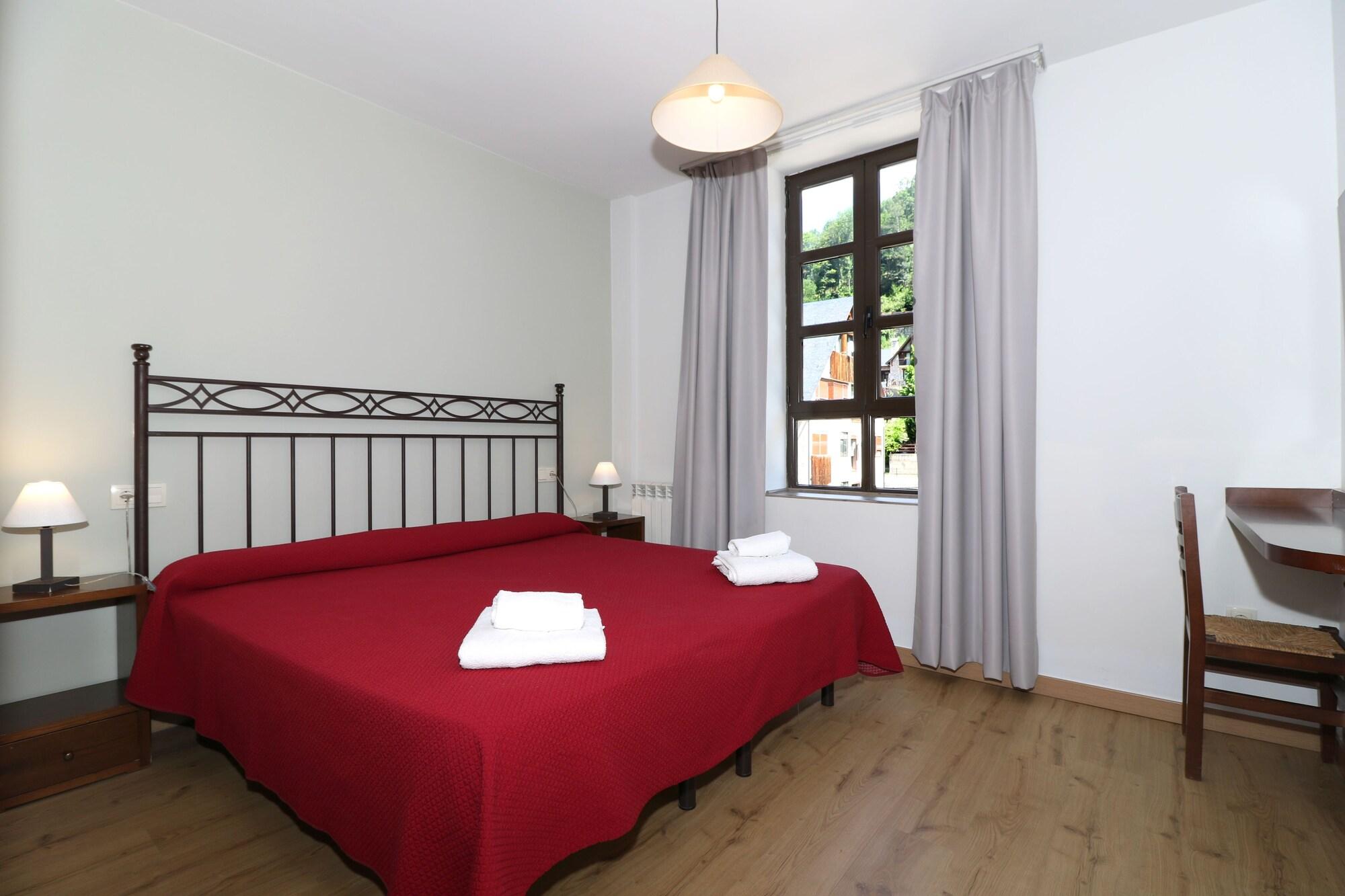 Eth Palai Aparthotel Веля Екстериор снимка