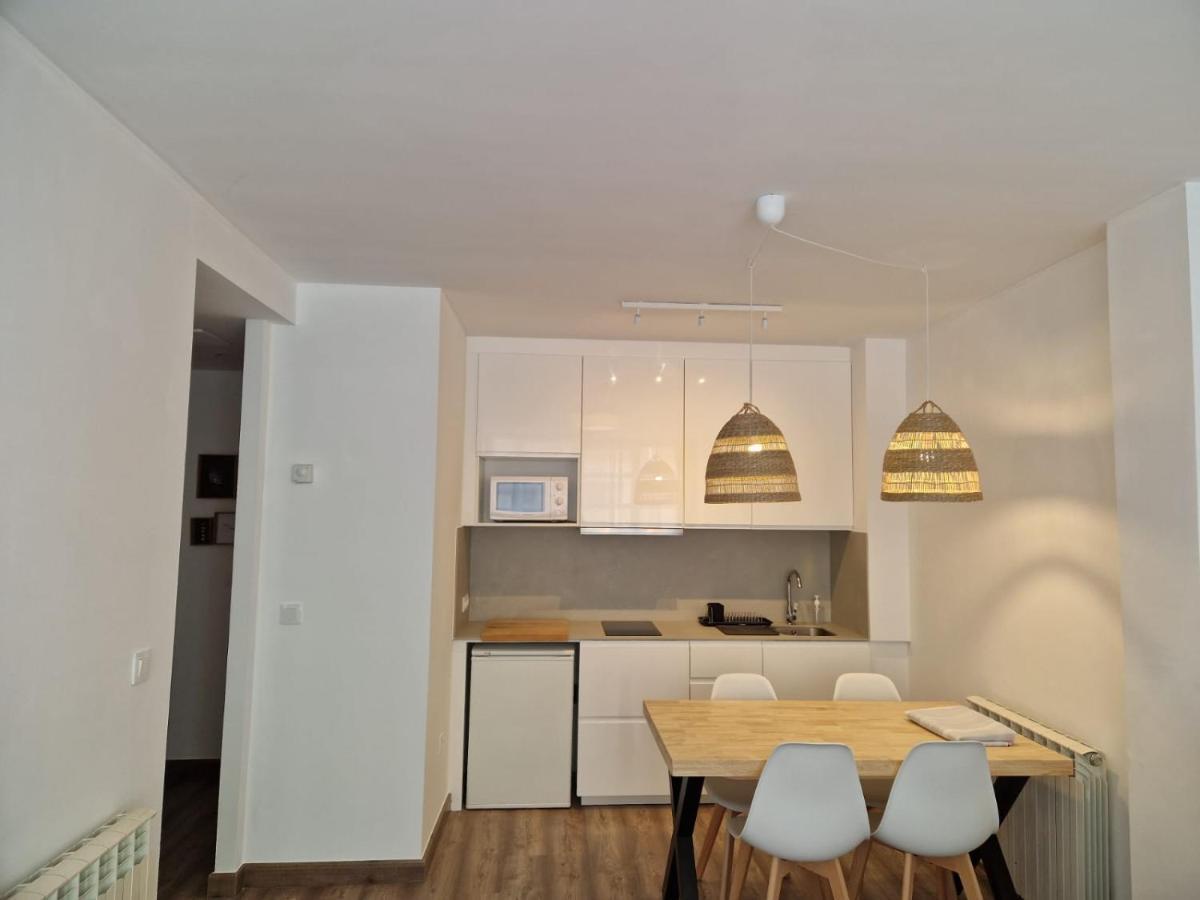 Eth Palai Aparthotel Веля Екстериор снимка