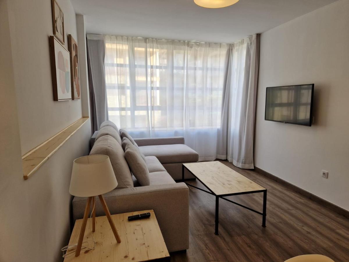 Eth Palai Aparthotel Веля Екстериор снимка