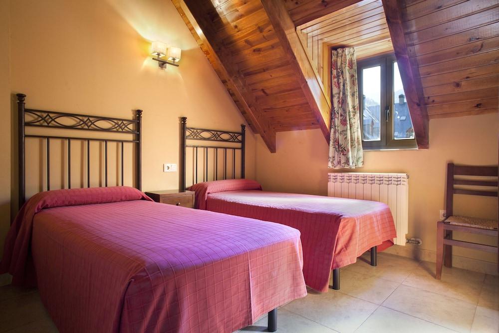 Eth Palai Aparthotel Веля Екстериор снимка