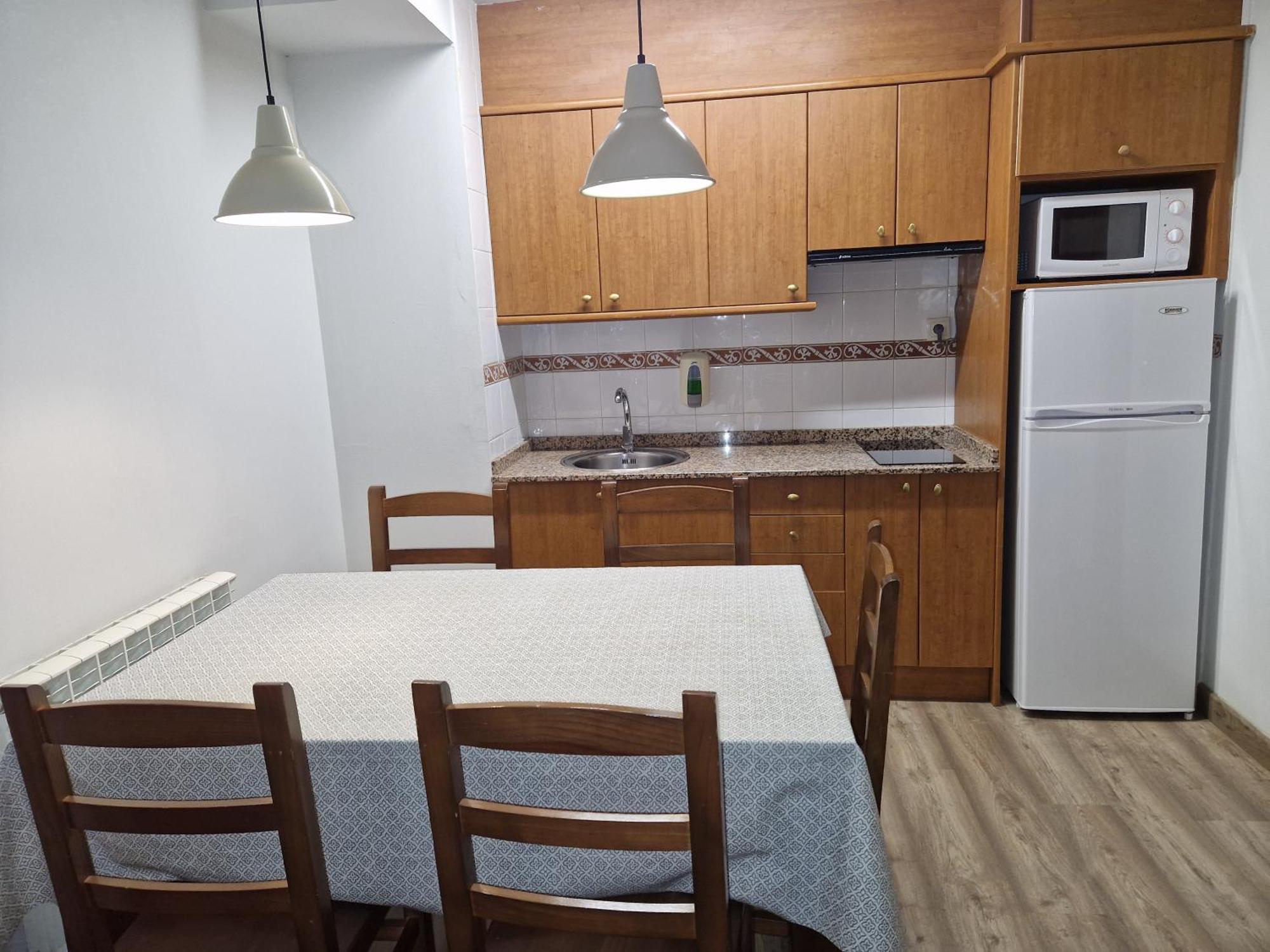 Eth Palai Aparthotel Веля Екстериор снимка