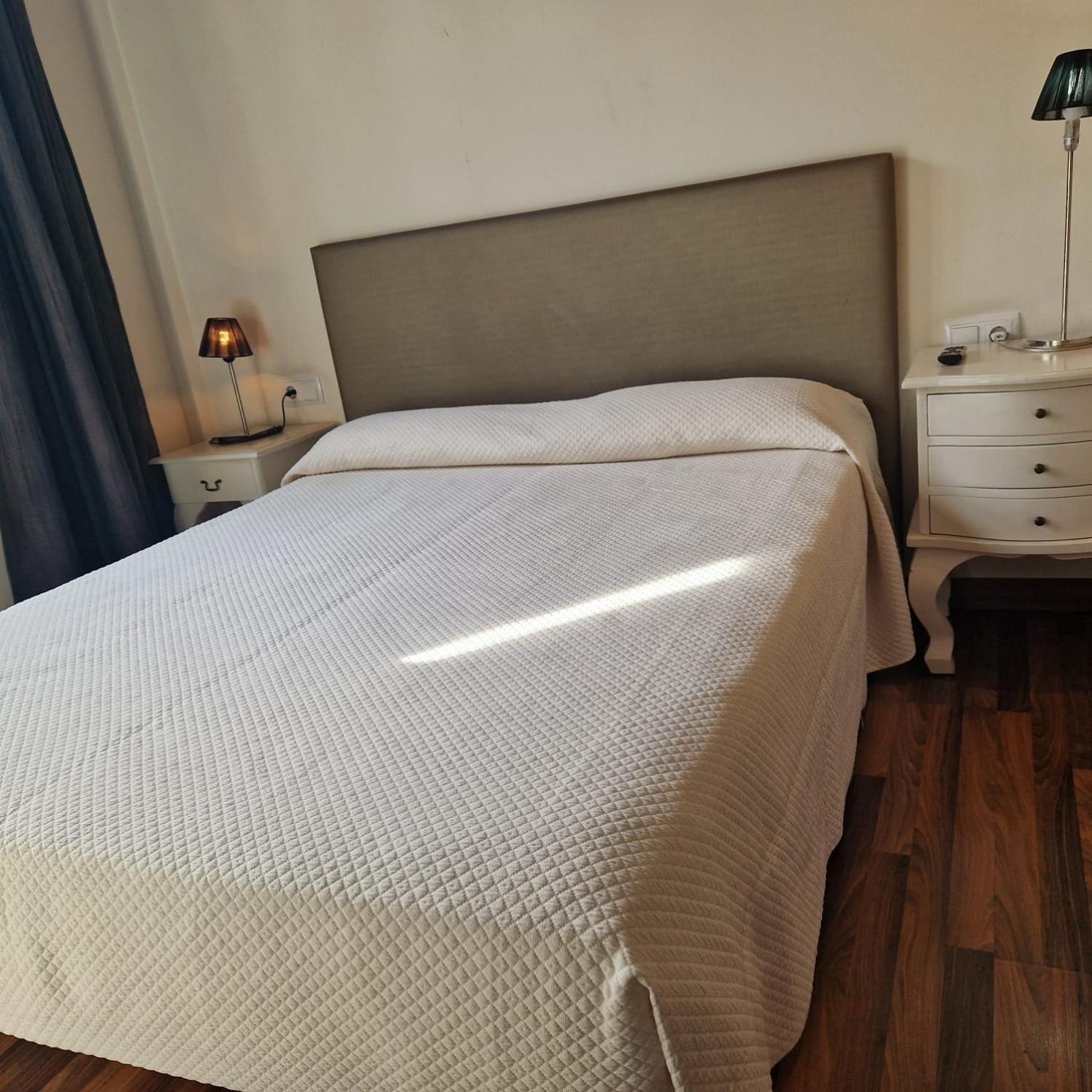 Eth Palai Aparthotel Веля Екстериор снимка