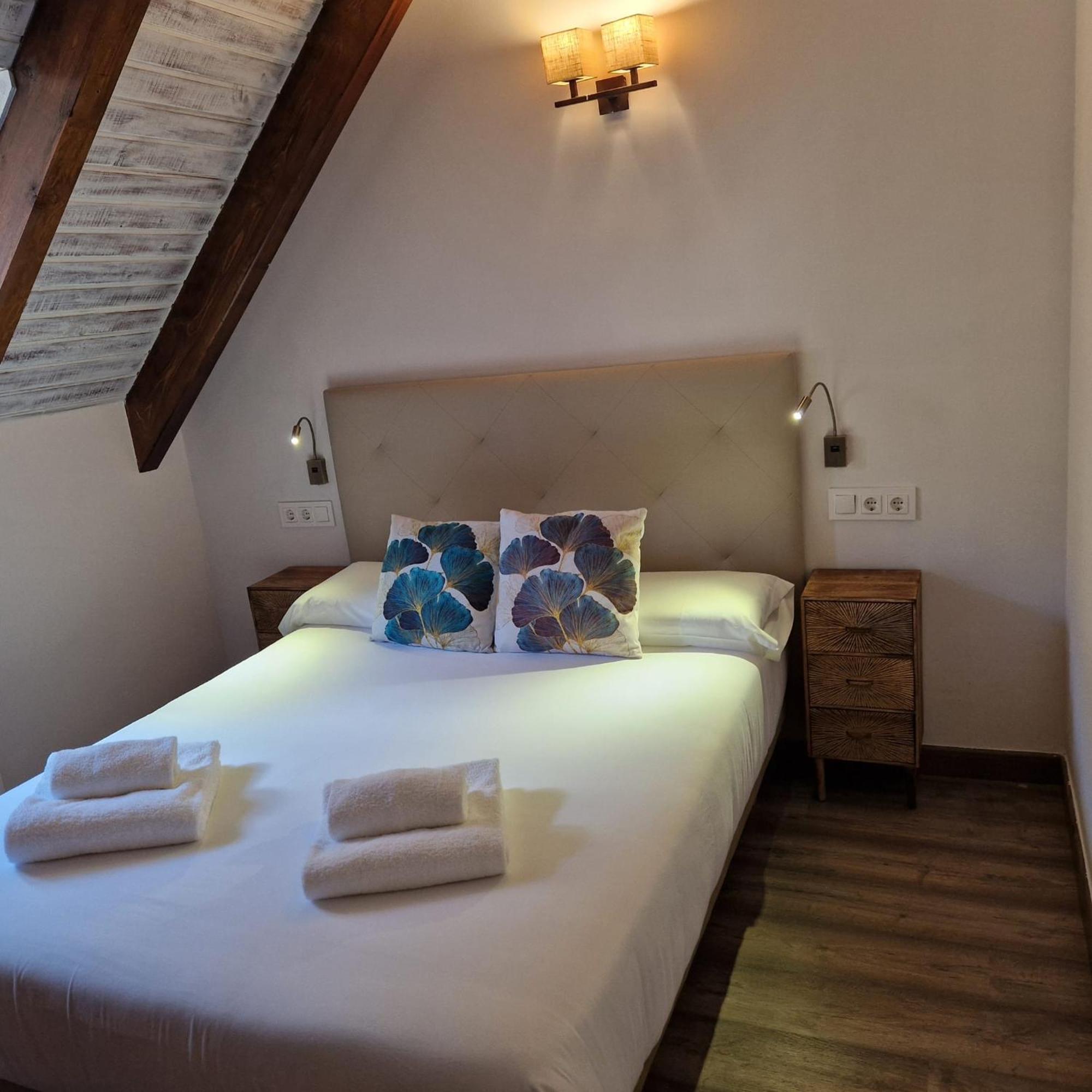 Eth Palai Aparthotel Веля Екстериор снимка
