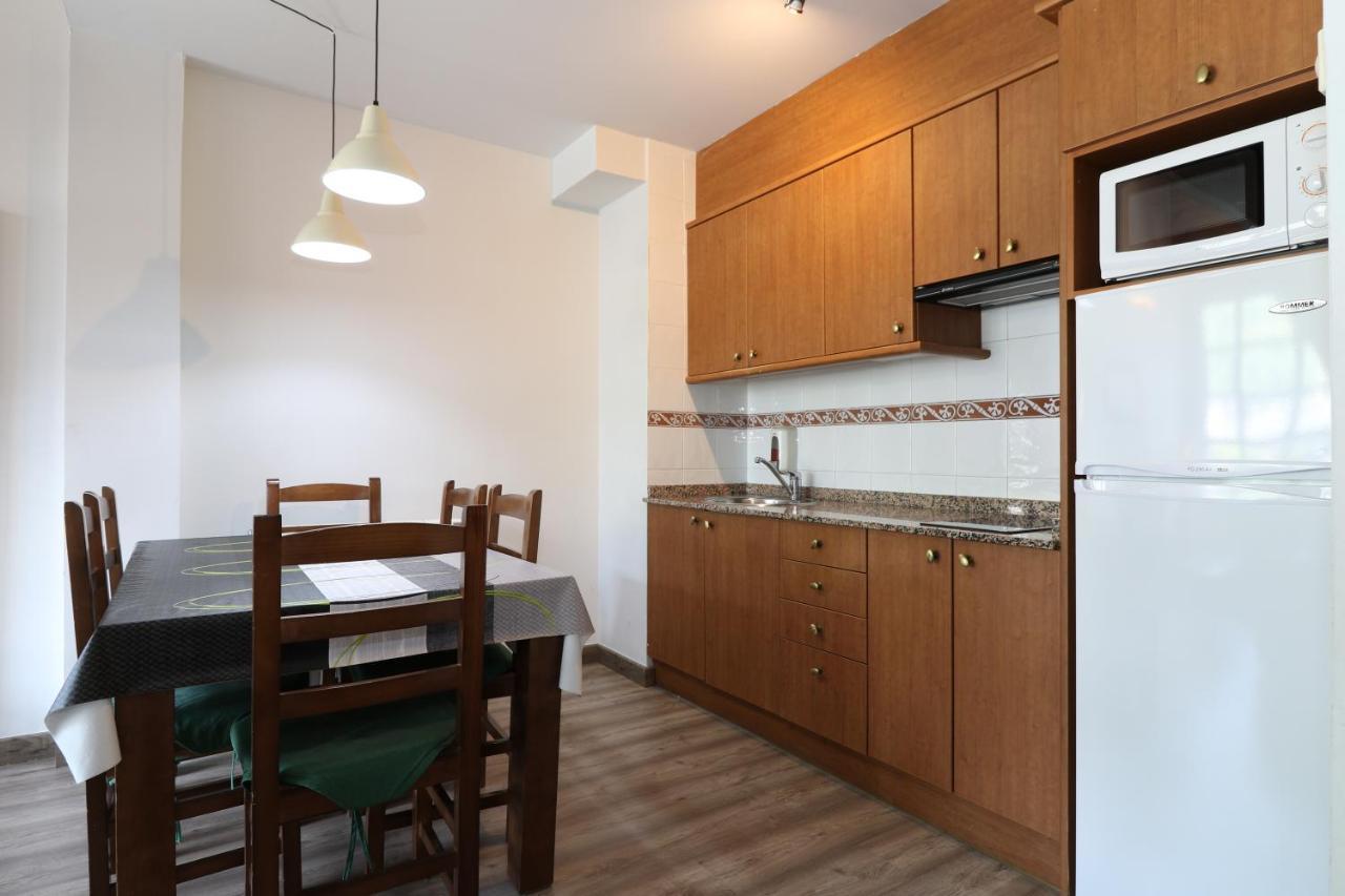 Eth Palai Aparthotel Веля Екстериор снимка