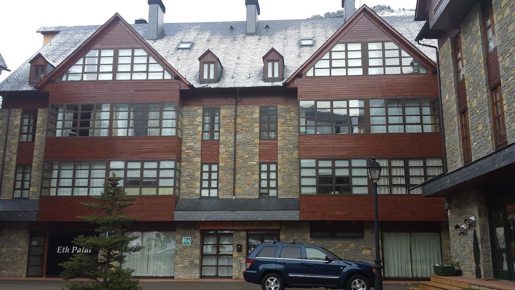 Eth Palai Aparthotel Веля Екстериор снимка